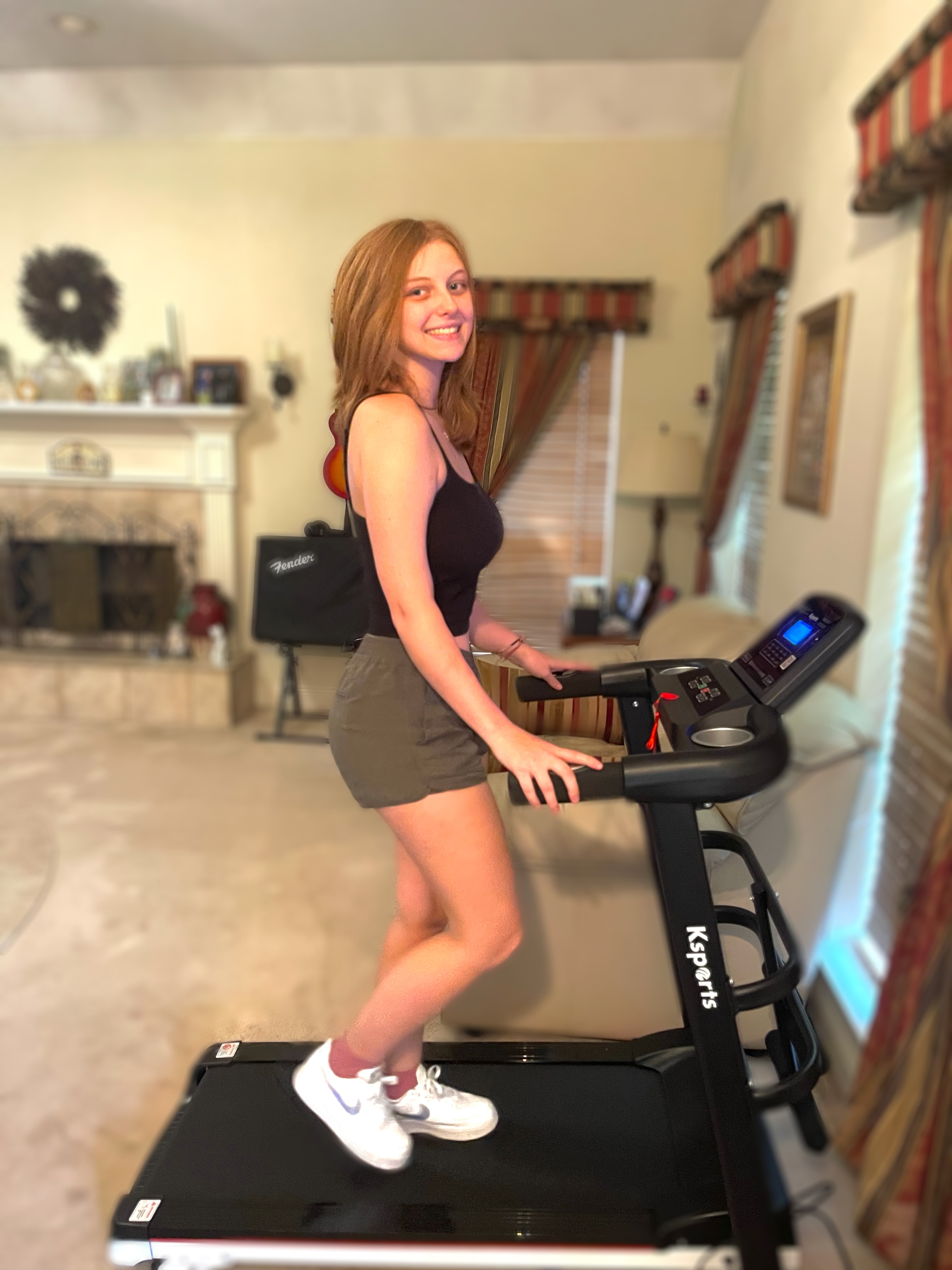 Treadmill Bundle, Electric Folding Incline Treadmill with Auto/Manual Inclineeasy-to-read LCD display with heart-rate sensor on handlebars & fit show smart app