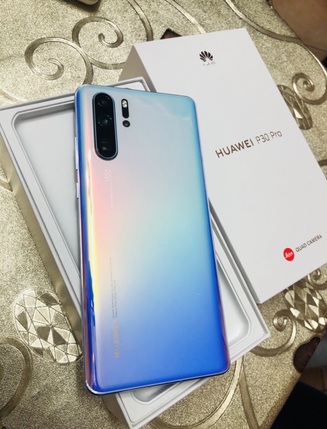 【Electronics】Huawei P30 Pro.