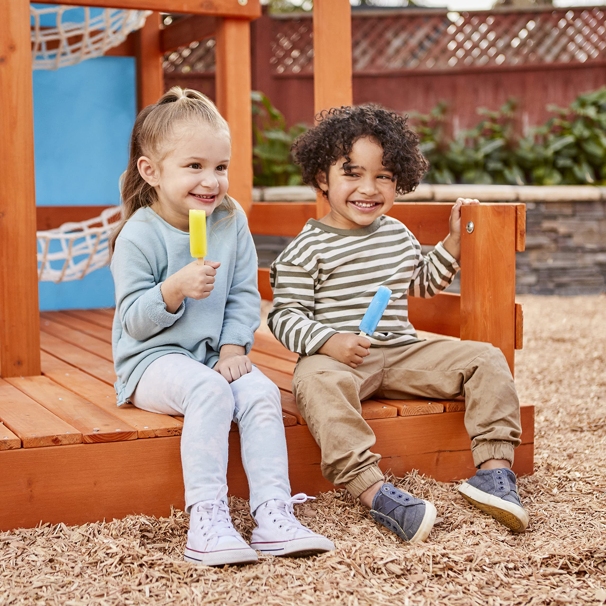 【Baby&Kids】Outdoor Glamping House, Backyard Bungalow Fun, 2 Bunk Hammocks, Outdoor Lights