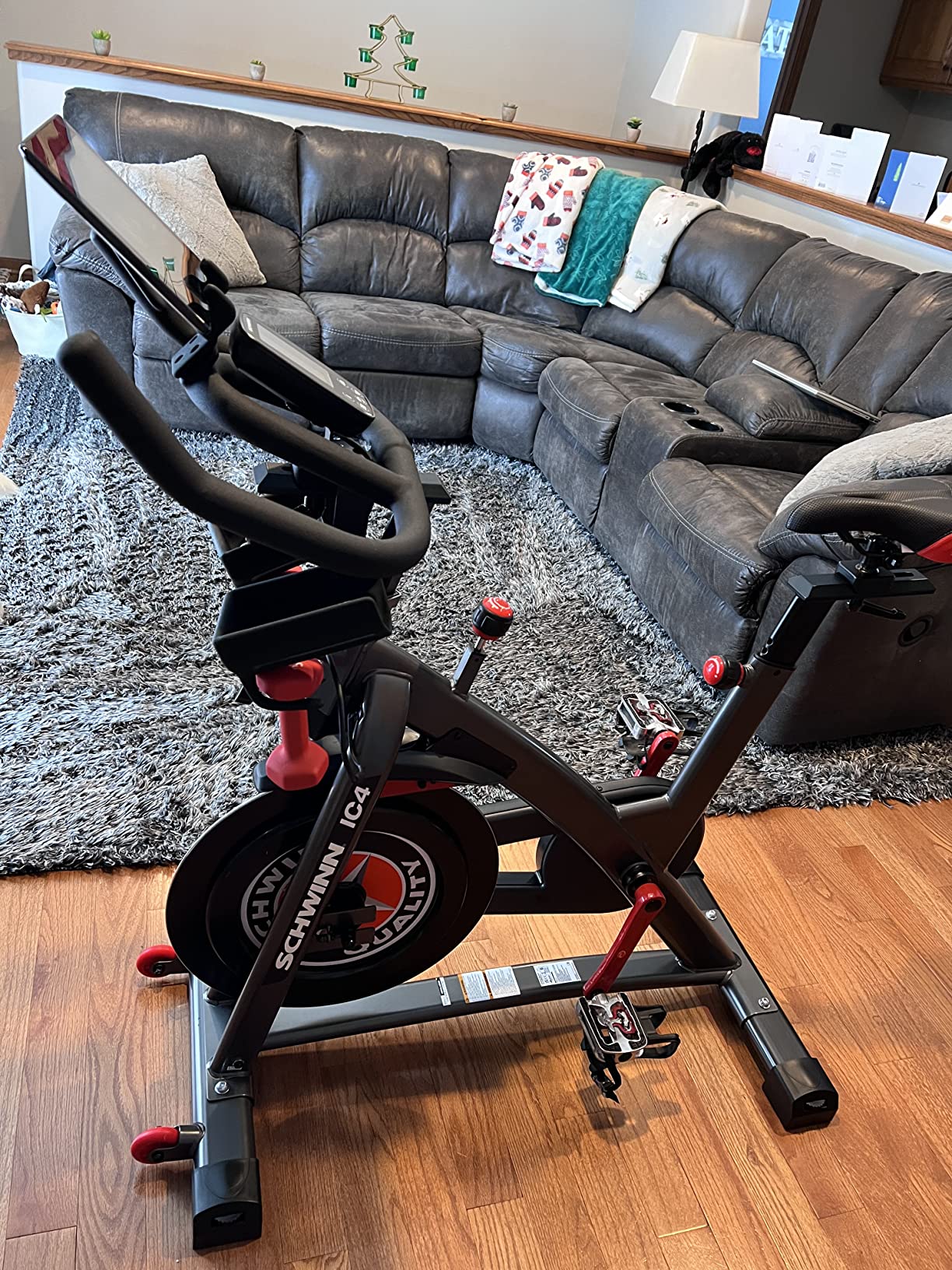 【Sports&Outdoors】Schwinn Fitness Indoor Cycling Exercise Bike Series