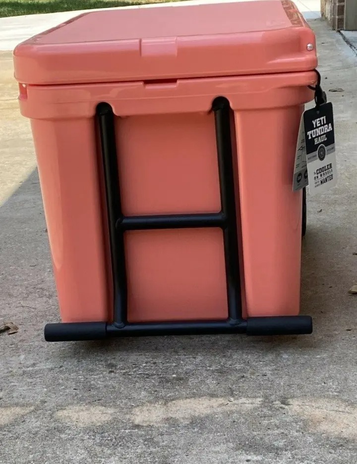 YETI TUNDRA HAUL PORTABLE WHEEL COOLER