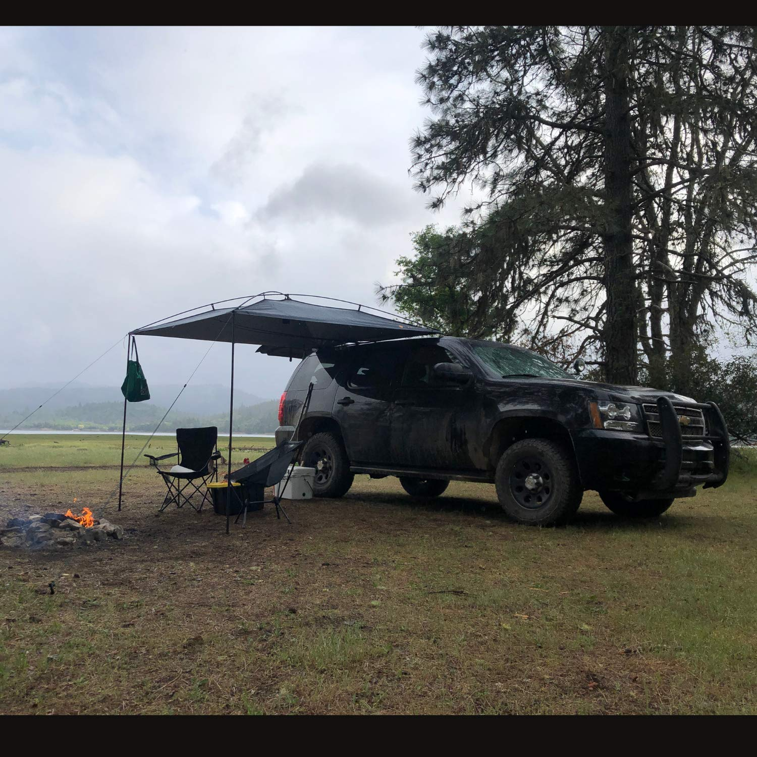 【Sports&Outdoors】Portable Vehicle Awning, Large 9' x 7' Shade Coverage for Trucks SUVs Vans Campers