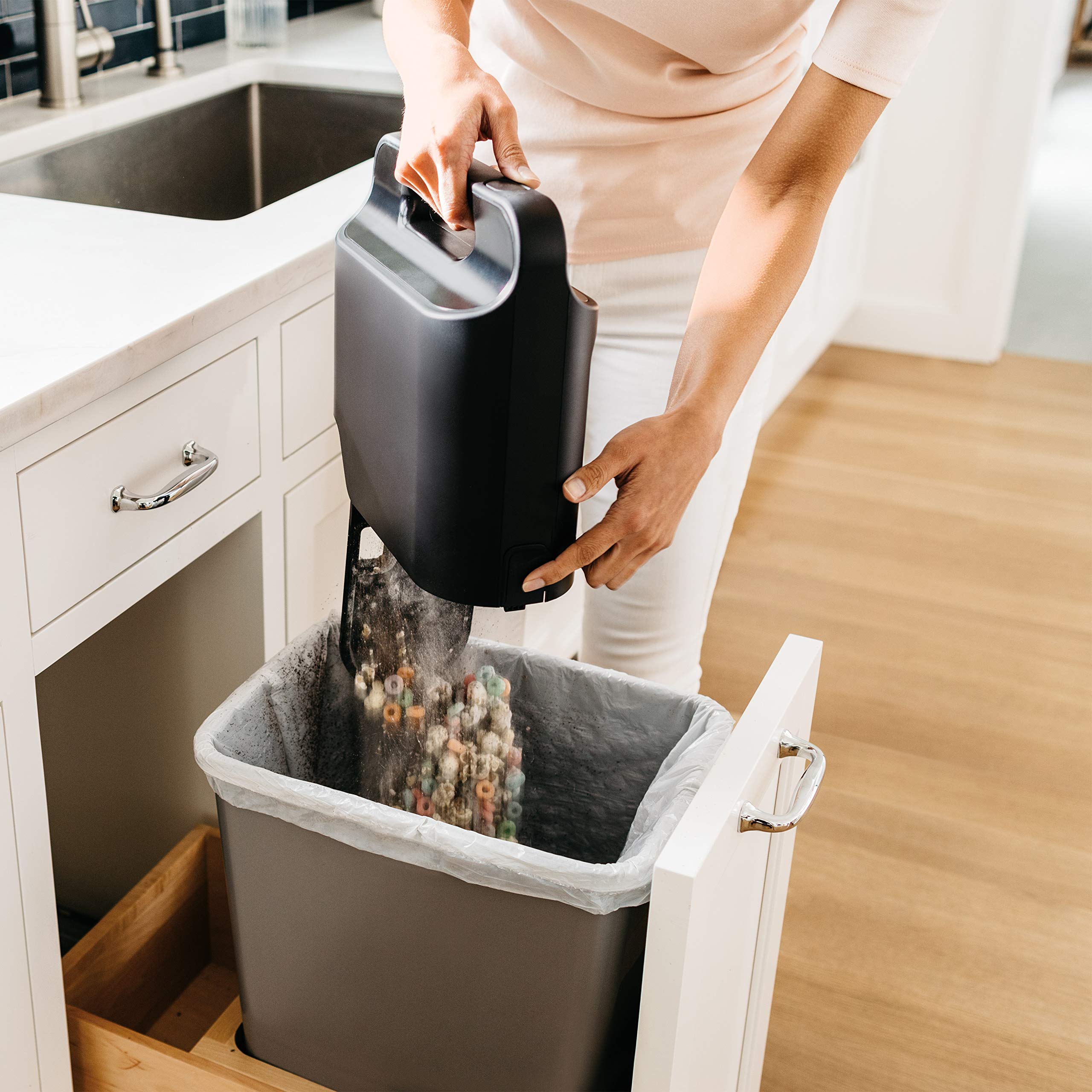 【Appliances】Robot Self-Empty Robot Vacuum, Home Mapping, Self-Cleaning Brushroll, Wi-Fi Connected