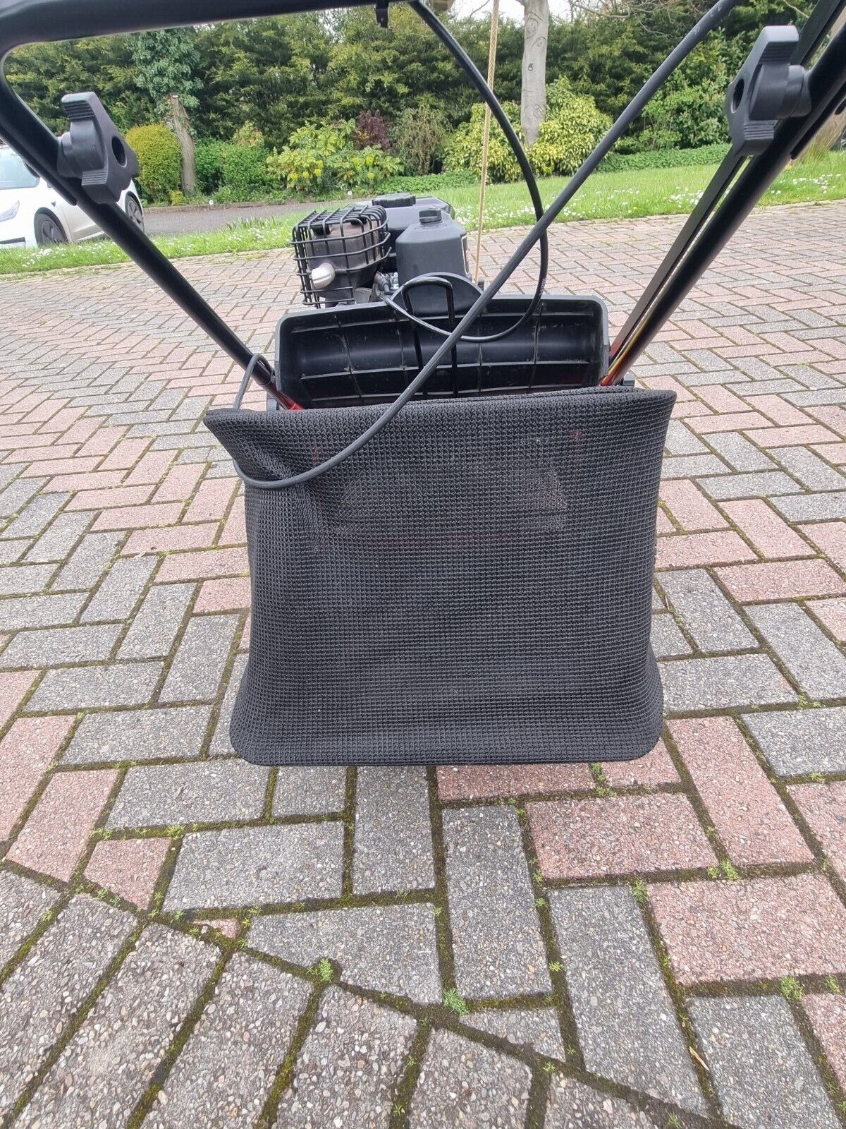 Petrol Lawn Scarifier, 550 Series 127cc Engine