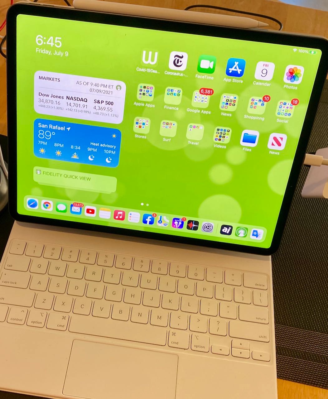 【Electronics】2022 Apple 12.9-inch iPad Pro(6th Generation)