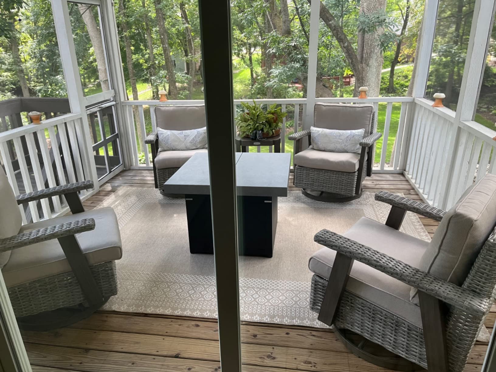 【Furniture】Outdoor Swivel Rocker Patio Chairs Sets of 2 and Matching Side Table - 3 Piece Wicker Patio Bistro Set