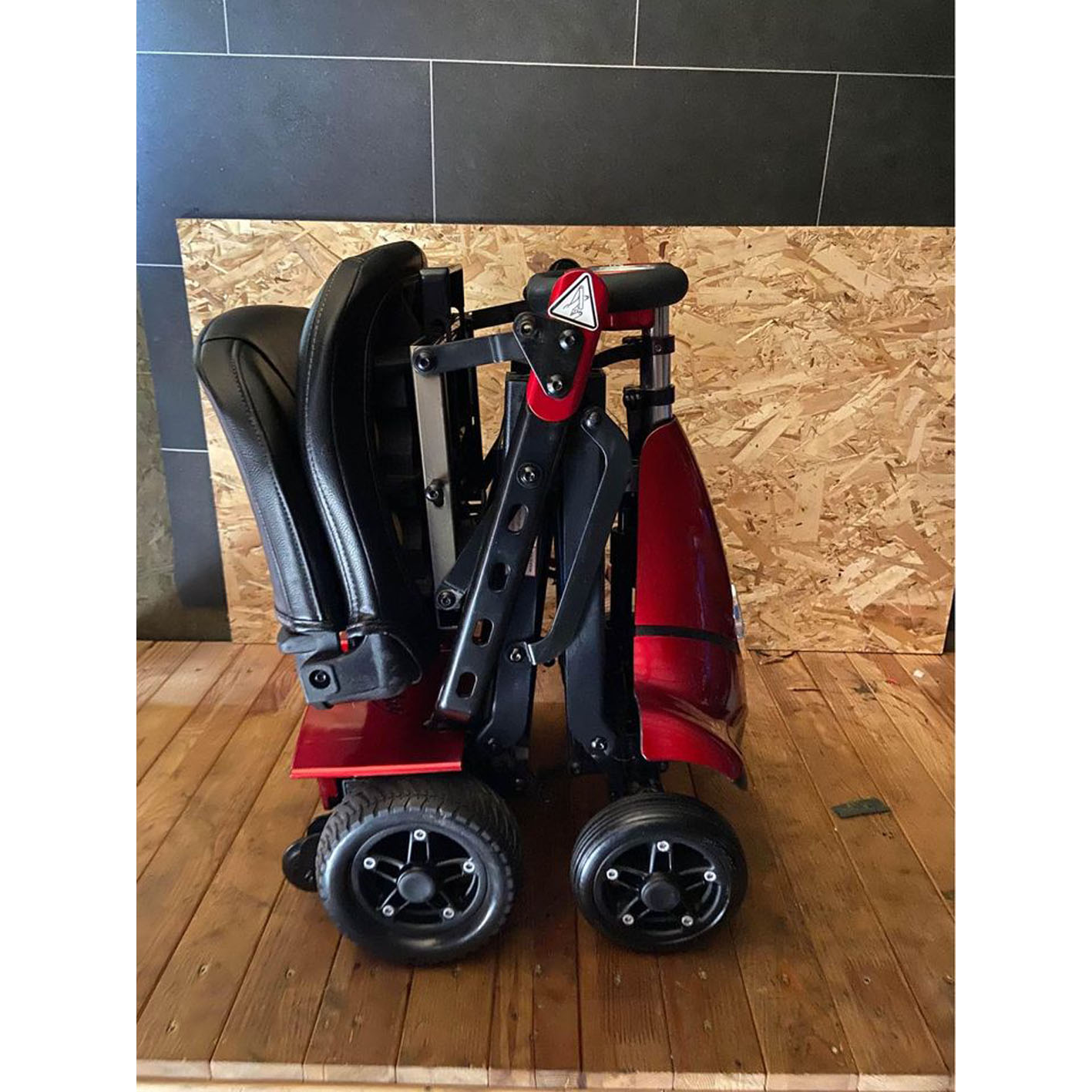 ultra lightweight folding mobility scooter