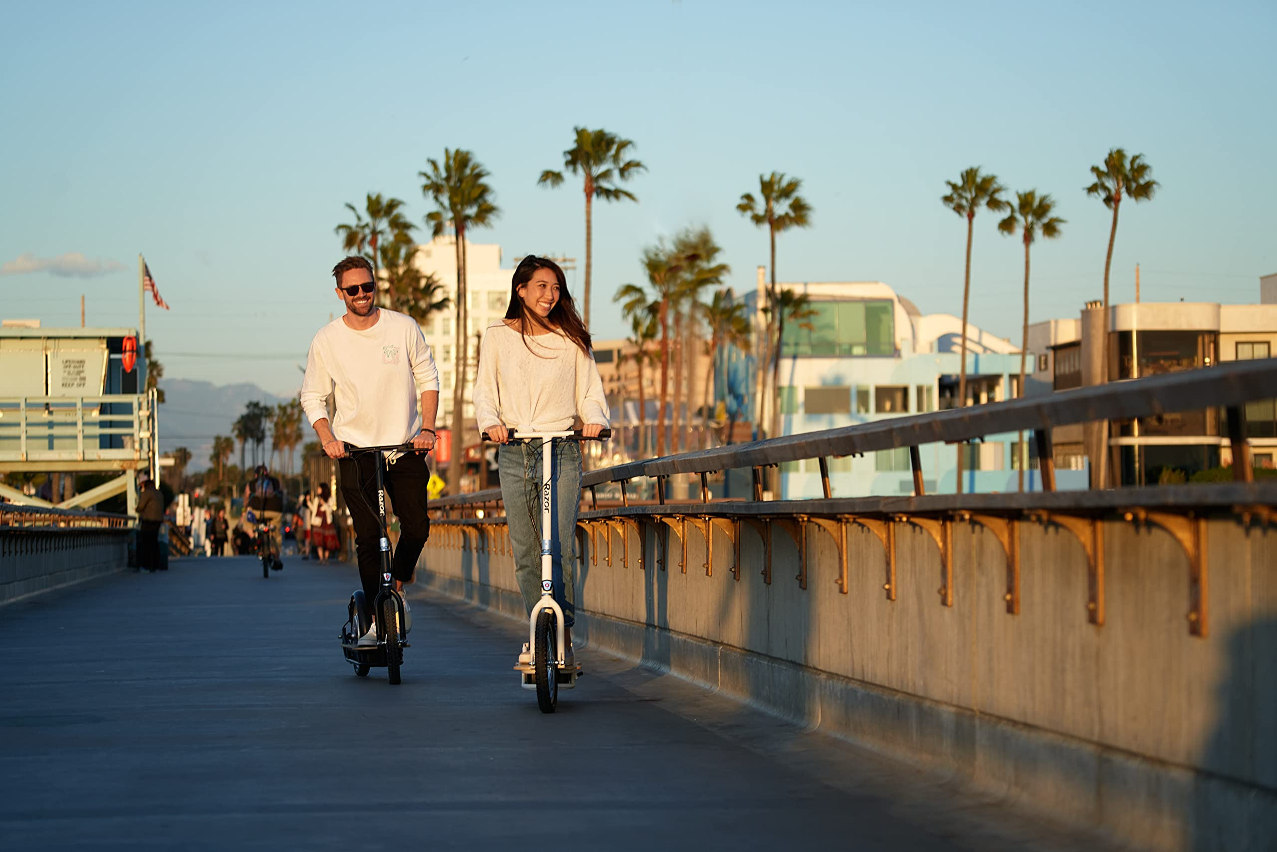 【Sports&Outdoors】Razor EcoSmart SUP Electric Scooter - 16