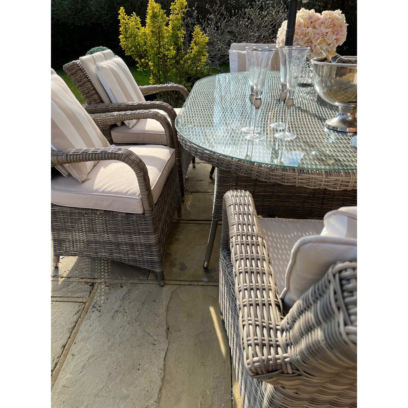 【Home&Garden】6 Savannah Armchairs 1.8 mtr Oval Set