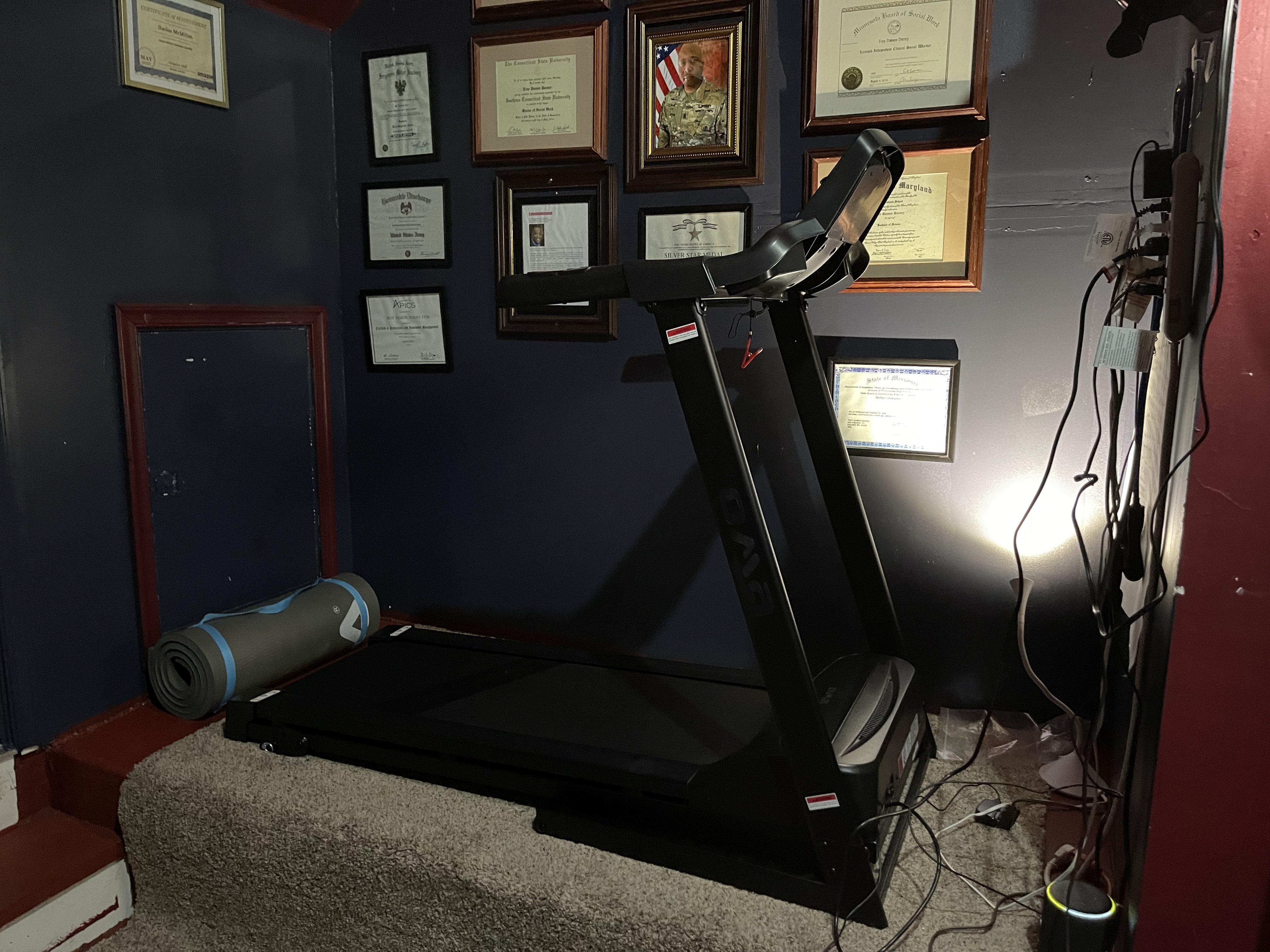 Treadmills for Home 1017EB , Max 2.5HP 300 LBS Capacity Folding Treadmill