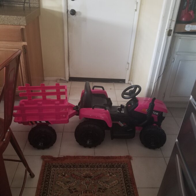 【Baby&Kids】Ride On Tractor Battery Powered Electric Car and Truck