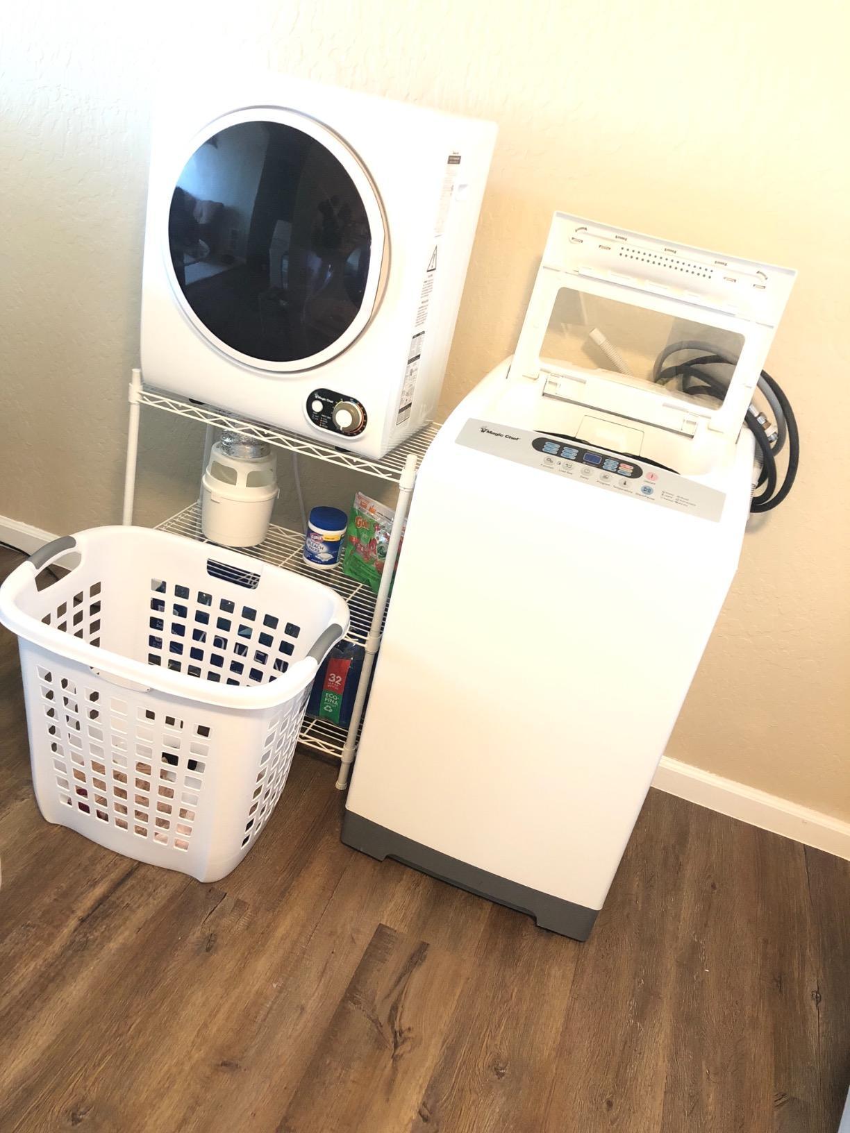 【Appliances】Magic Chef Compact Electric White MCSDRY15W 1.5 cu. ft. Laundry Dryer