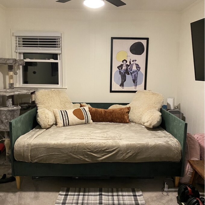 【Furniture】Chadlee Upholstered Daybed