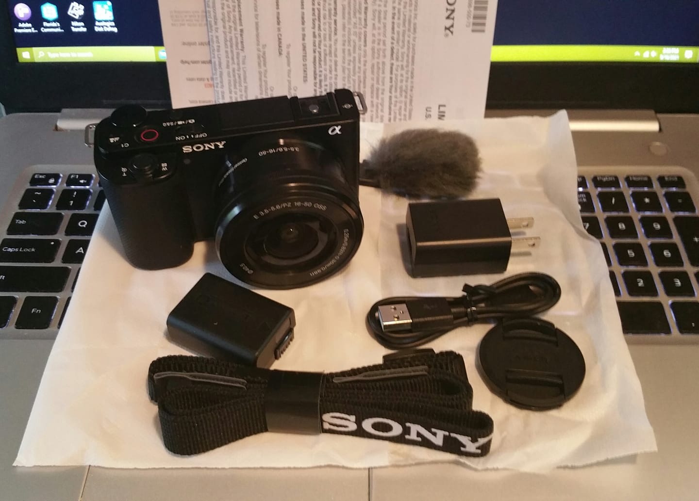 Sony Alpha ZV-E10 APS-C Mirrorless Interchangeable Lens Vlog Camera + Content Creator kit 