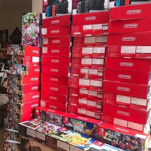 Nintendo Switch with Neon Blue and Neon Red Joy Con – HAC-001(-01)