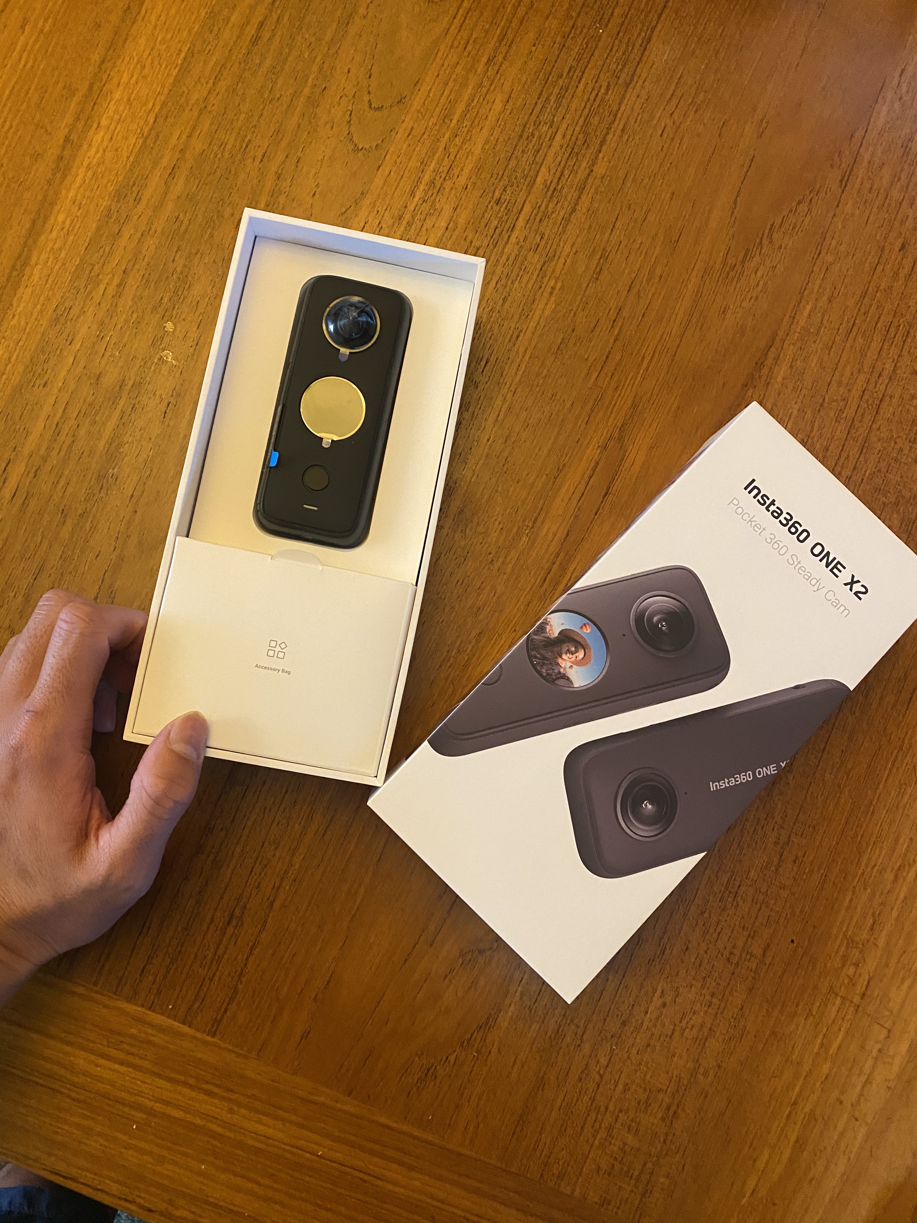 【Electronics】360 Degree Waterproof Action Camera, 5.7K 360, Stabilization, Touch Screen, AI Editing