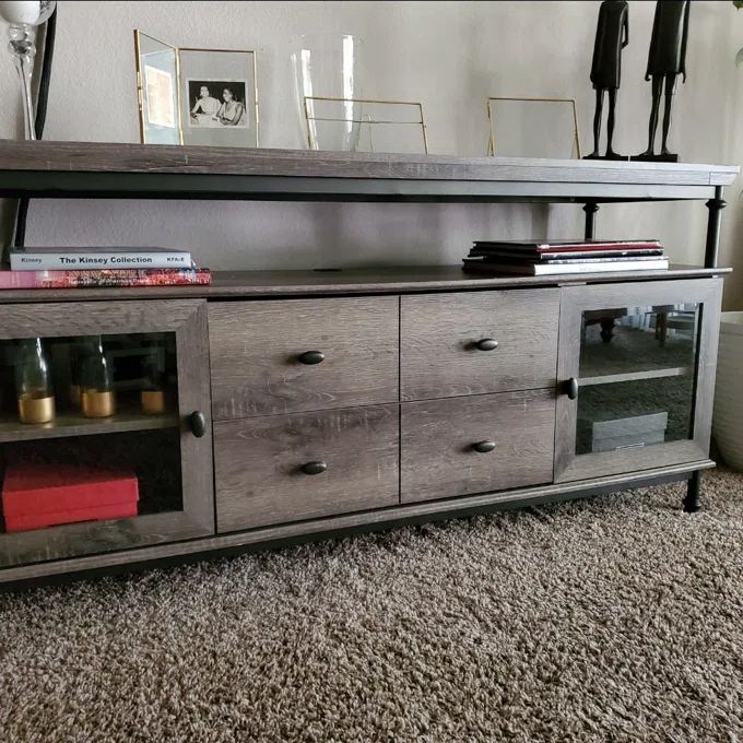 【Furniture】Mancos TV Stand for TVs up to 60