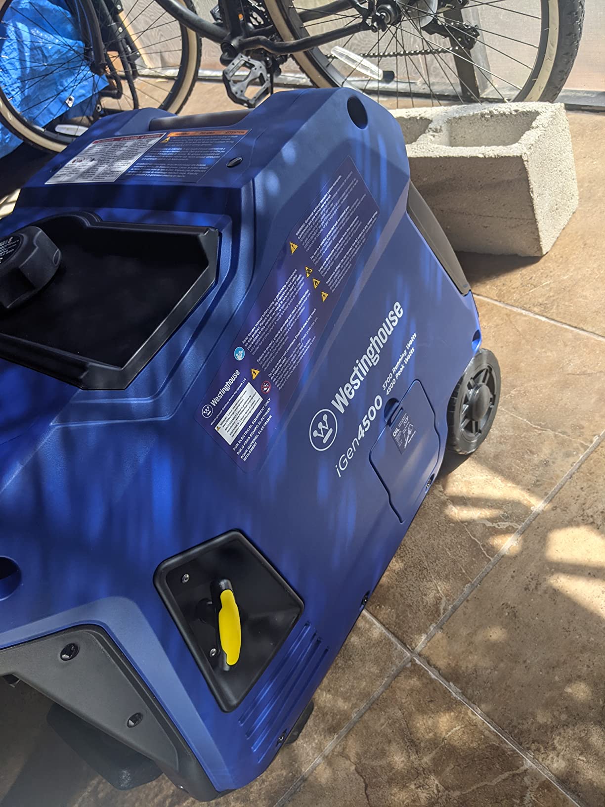 Westinghouse 4500 Watt Super Quiet Portable Inverter Generator, Remote Electric Start with Auto Choke