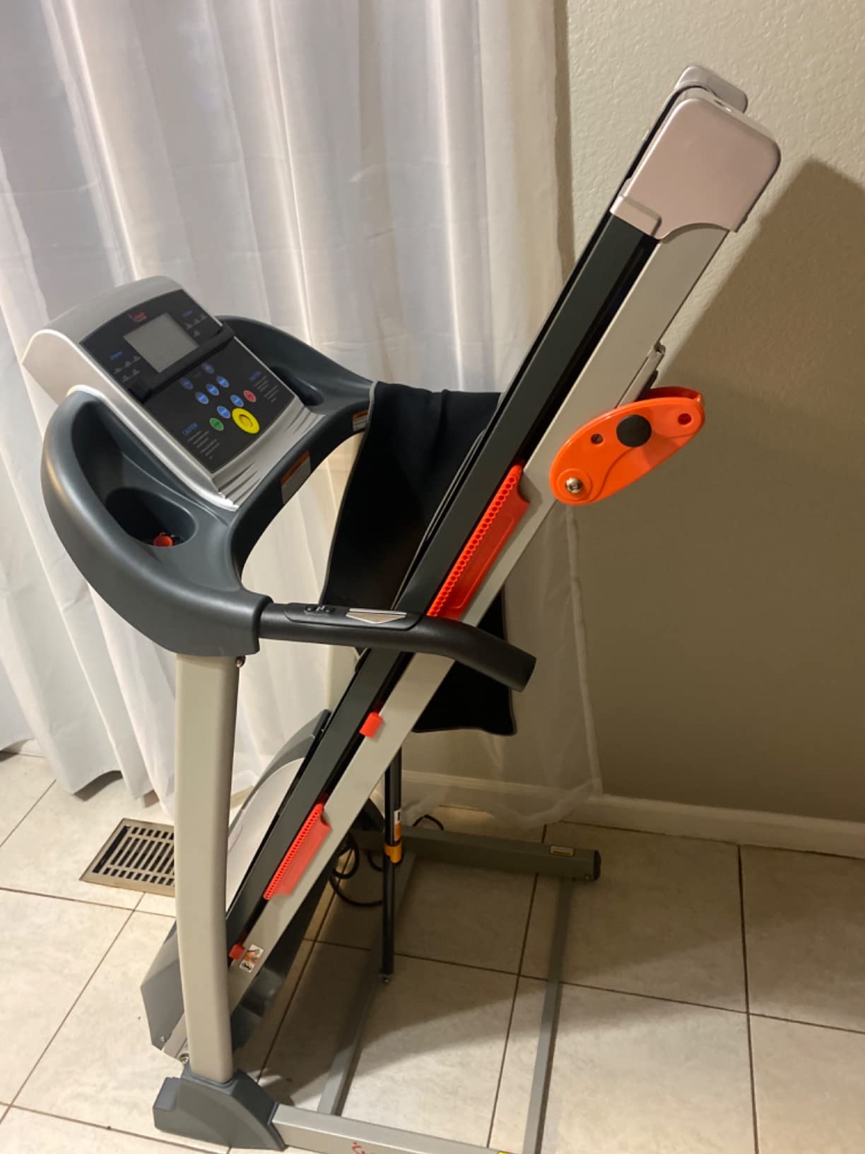 【Sports&Outdoors】Folding Incline Treadmill with Optional Exclusive SunnyFit App & Smart Bluetooth Connectivity