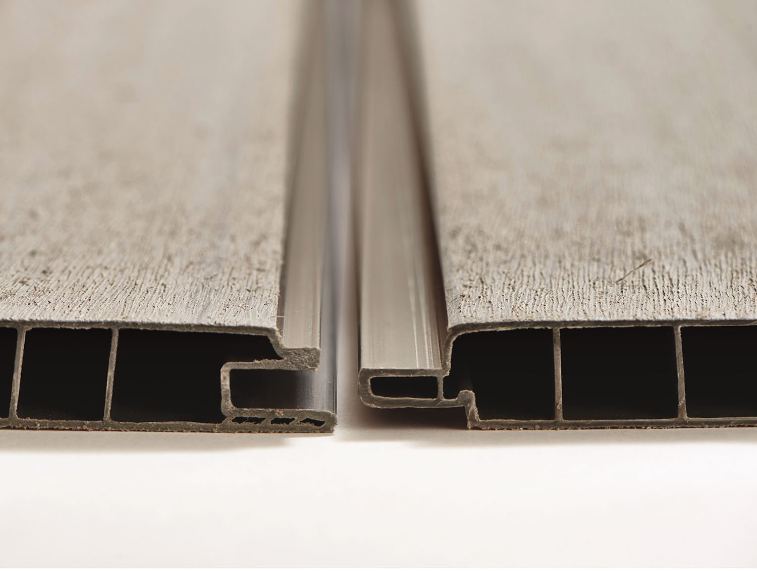 Keter Oakland 7.5 x 9 Foot Large Resin- Grey