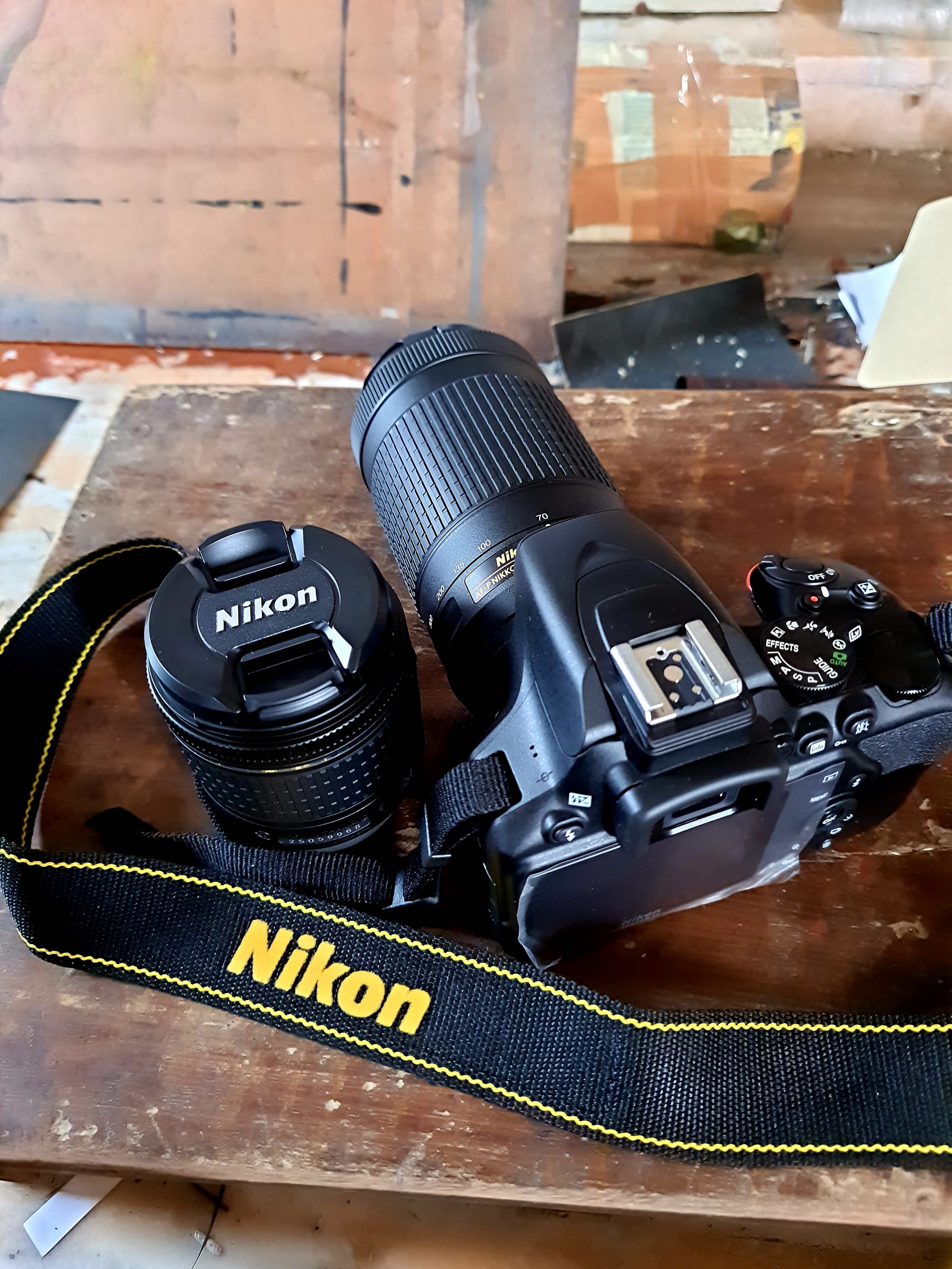 【Electronics】Nikon D3500 W/ AF-P DX NIKKOR 18-55mm f/3.5-5.6G VR Black