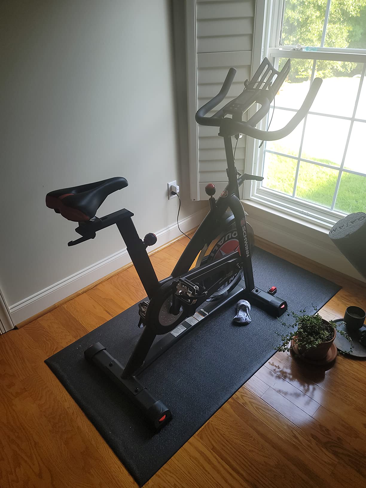 【Sports&Outdoors】Schwinn Fitness Indoor Cycling Exercise Bike Series