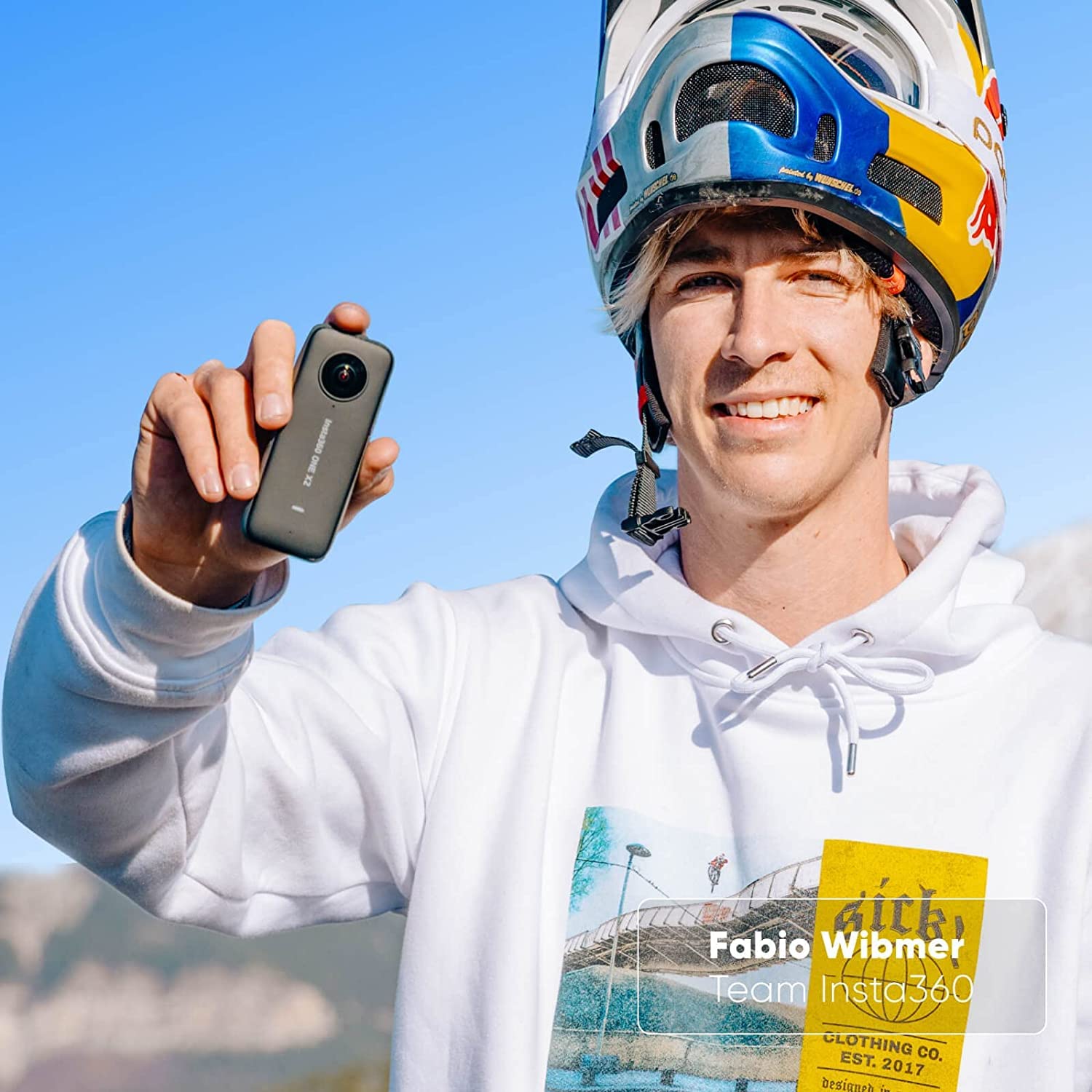 【Electronics】360 Degree Waterproof Action Camera, 5.7K 360, Stabilization, Touch Screen, AI Editing