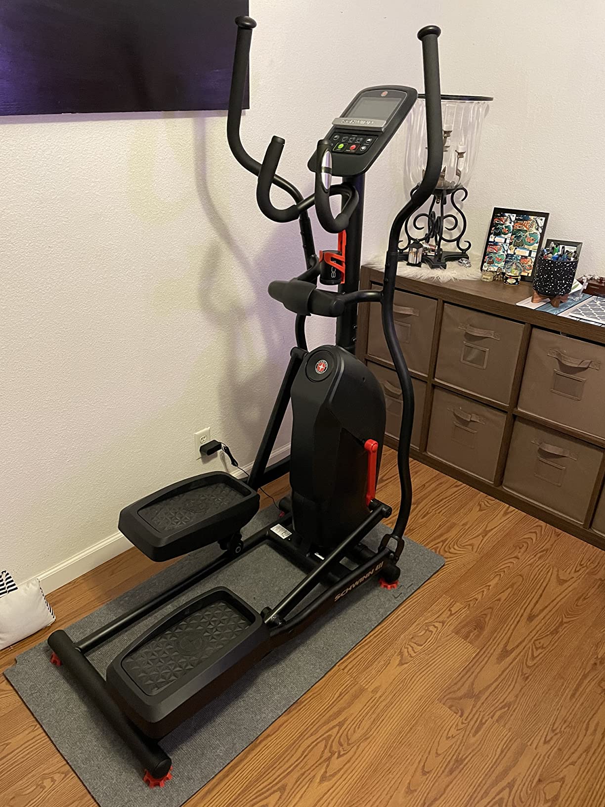 【Sports&Outdoors】SCHWINN Fitness 411 Compact Elliptical Machine