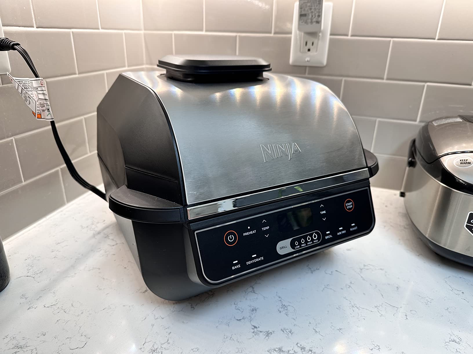 【Appliances】Ninja EG201 Foodi 6-in-1 Indoor Grill with Air Fry, Roast, Bake, Broil & Dehydrate