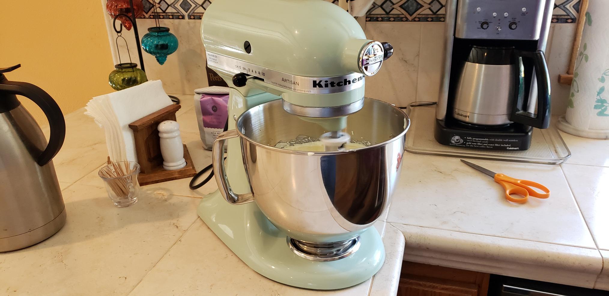 【Appliances】KitchenAid KSM150PSAQ Artisan Series 5-Qt. Stand Mixer with Pouring Shield - Aqua Sky