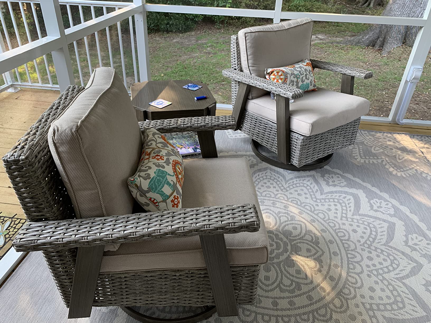 【Furniture】Outdoor Swivel Rocker Patio Chairs Sets of 2 and Matching Side Table - 3 Piece Wicker Patio Bistro Set
