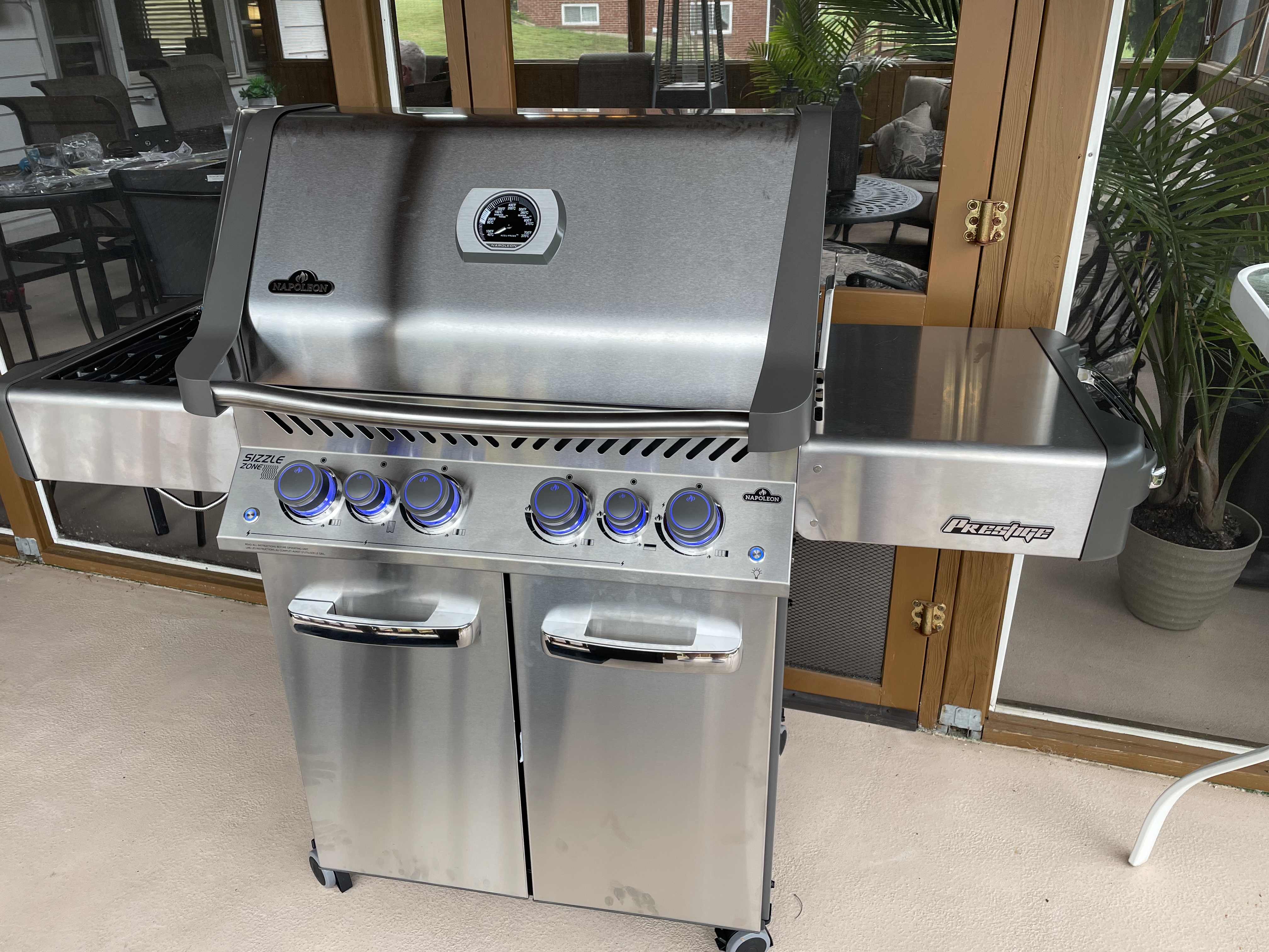 【Appliances】Napoleon P500RSIBPSS-3 Prestige 500 RSIB Propane Gas Grill, sq. in + Infrared Side & Rear Burner