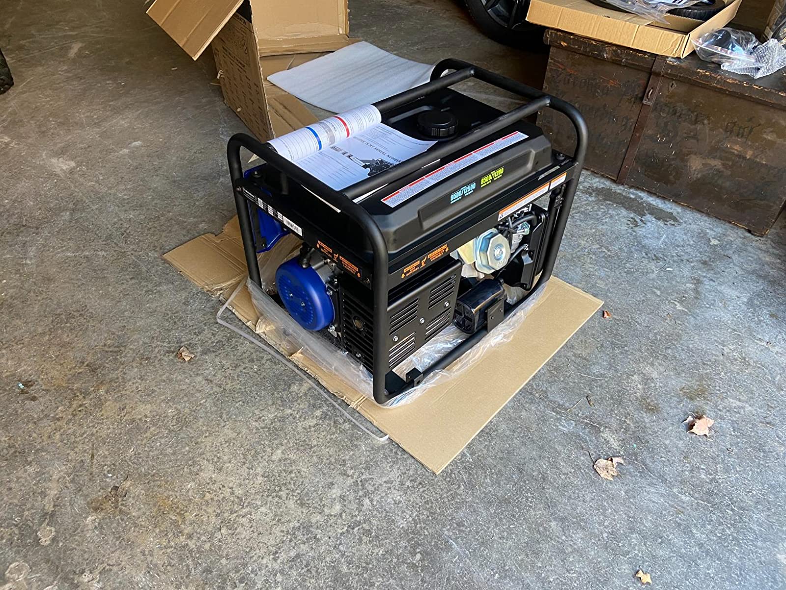 【Appliances】12500 Watt Dual Fuel Home Backup Portable Generator, Remote Electric Start, Transfer Switch Ready