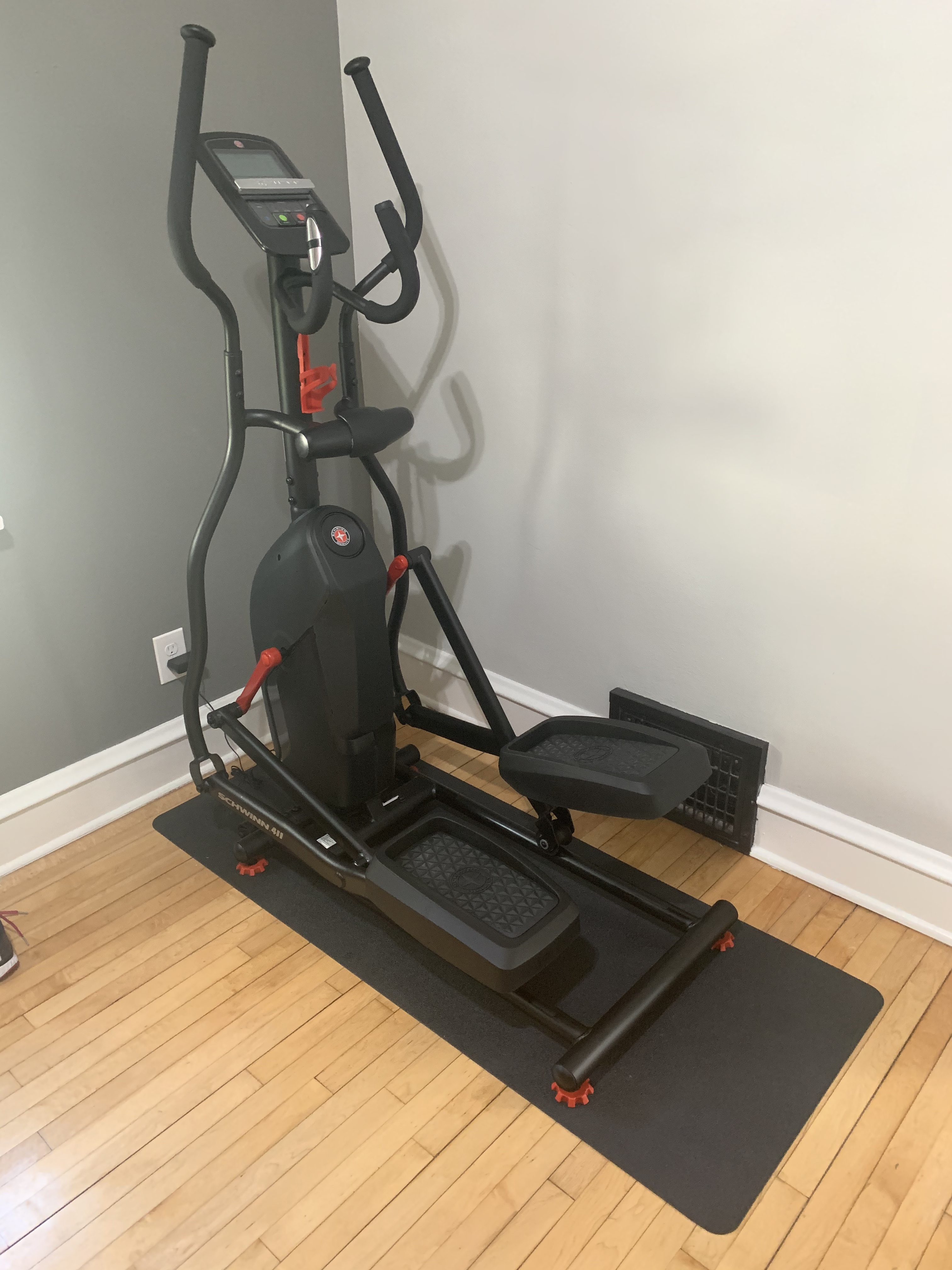 【Sports&Outdoors】SCHWINN Fitness 411 Compact Elliptical Machine