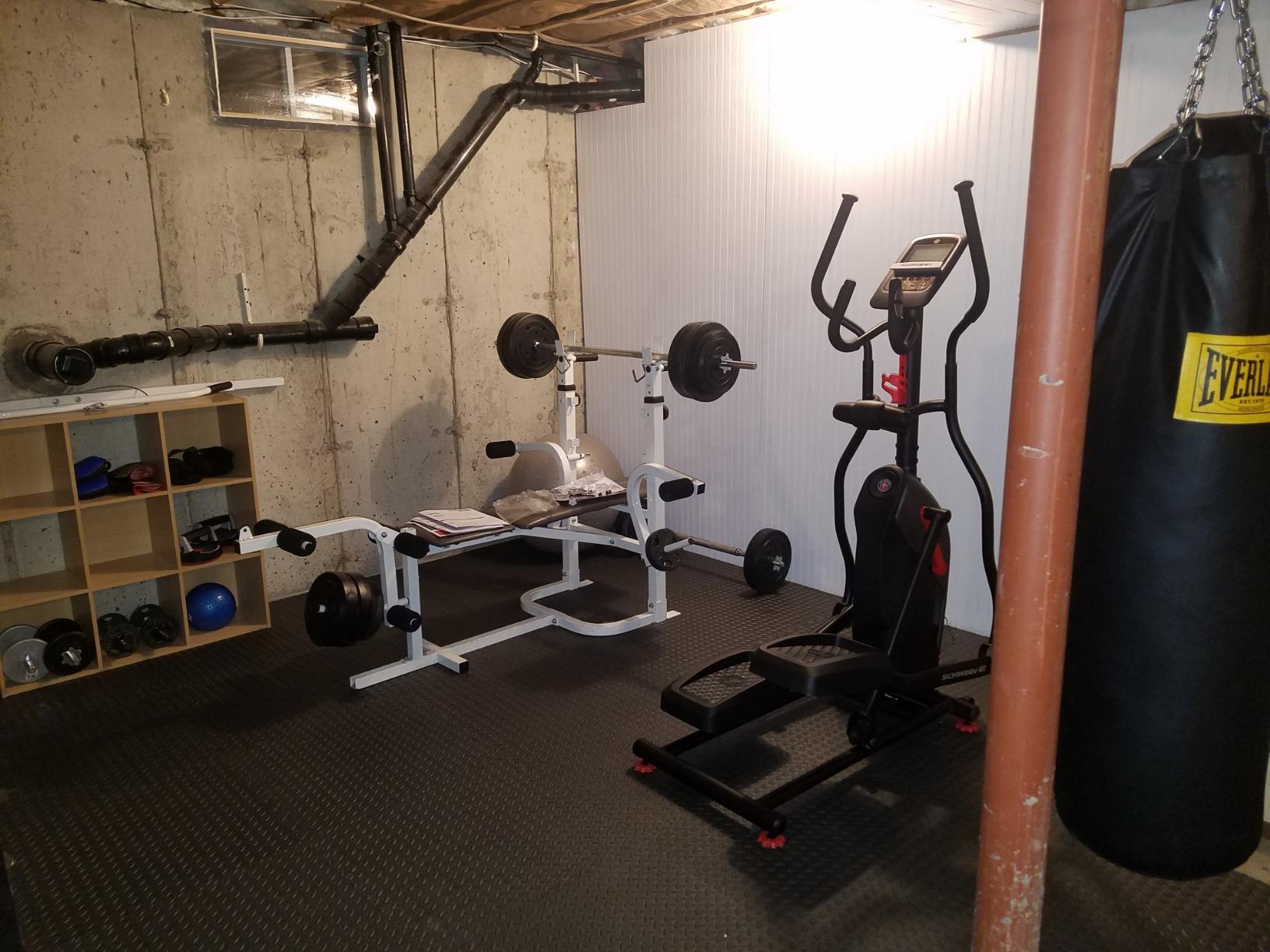 【Sports&Outdoors】SCHWINN Fitness 411 Compact Elliptical Machine