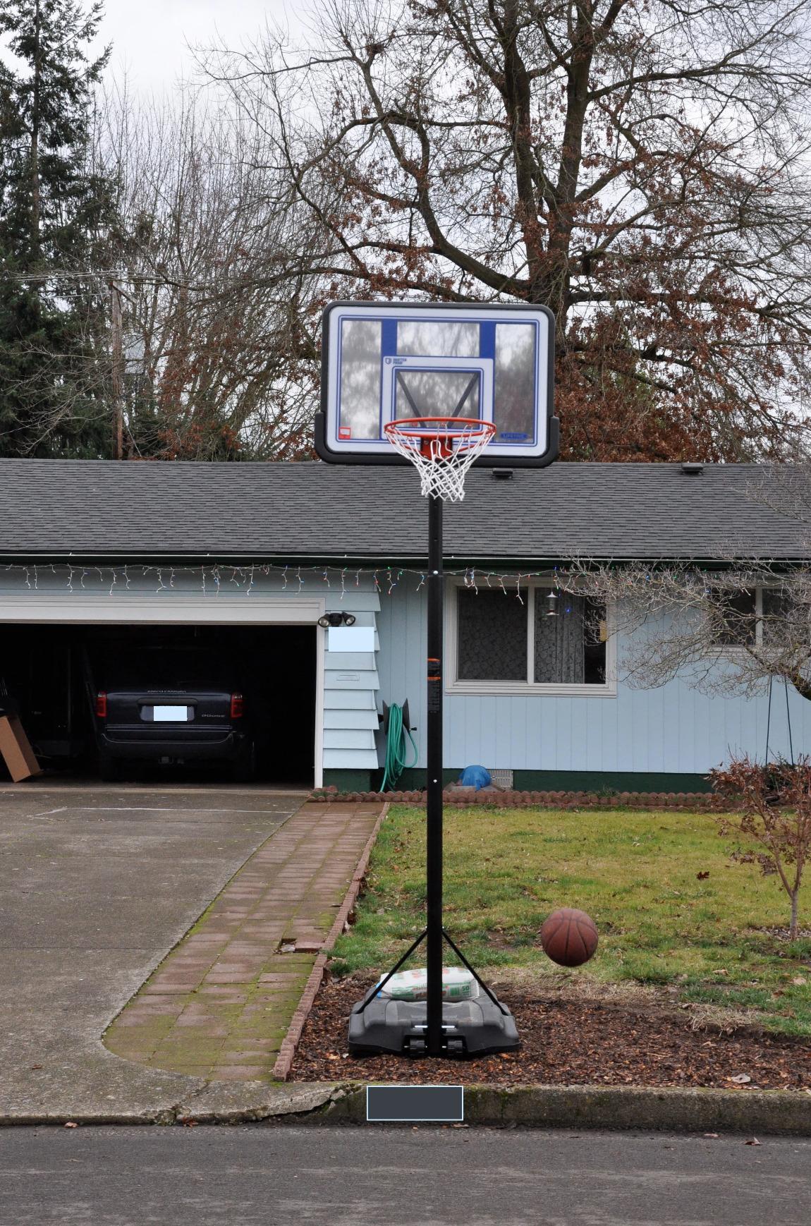 【Sports&Outdoors】Lifetime Pro Court Height Adjustable Portable Basketball System