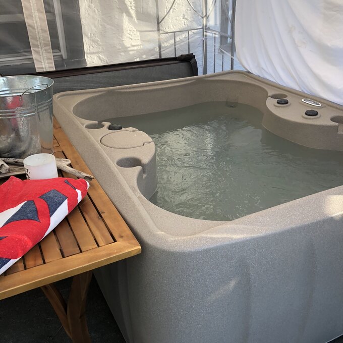 【Sports&Outdoors】Aquarest Spas, 4 - Person 12 - Jet Rectangular Plug And Play Hot Tub