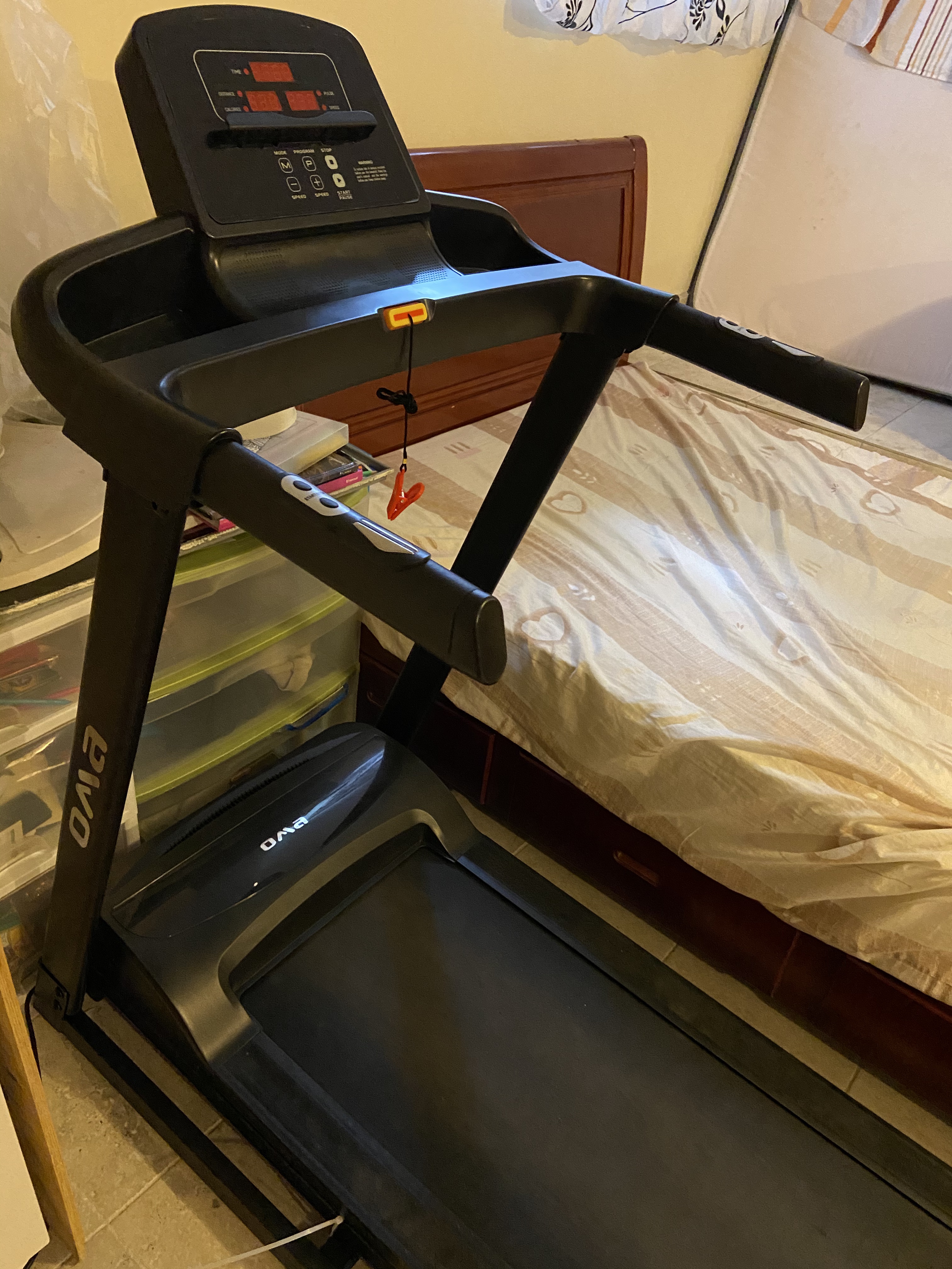 Treadmills for Home 1017EB , Max 2.5HP 300 LBS Capacity Folding Treadmill