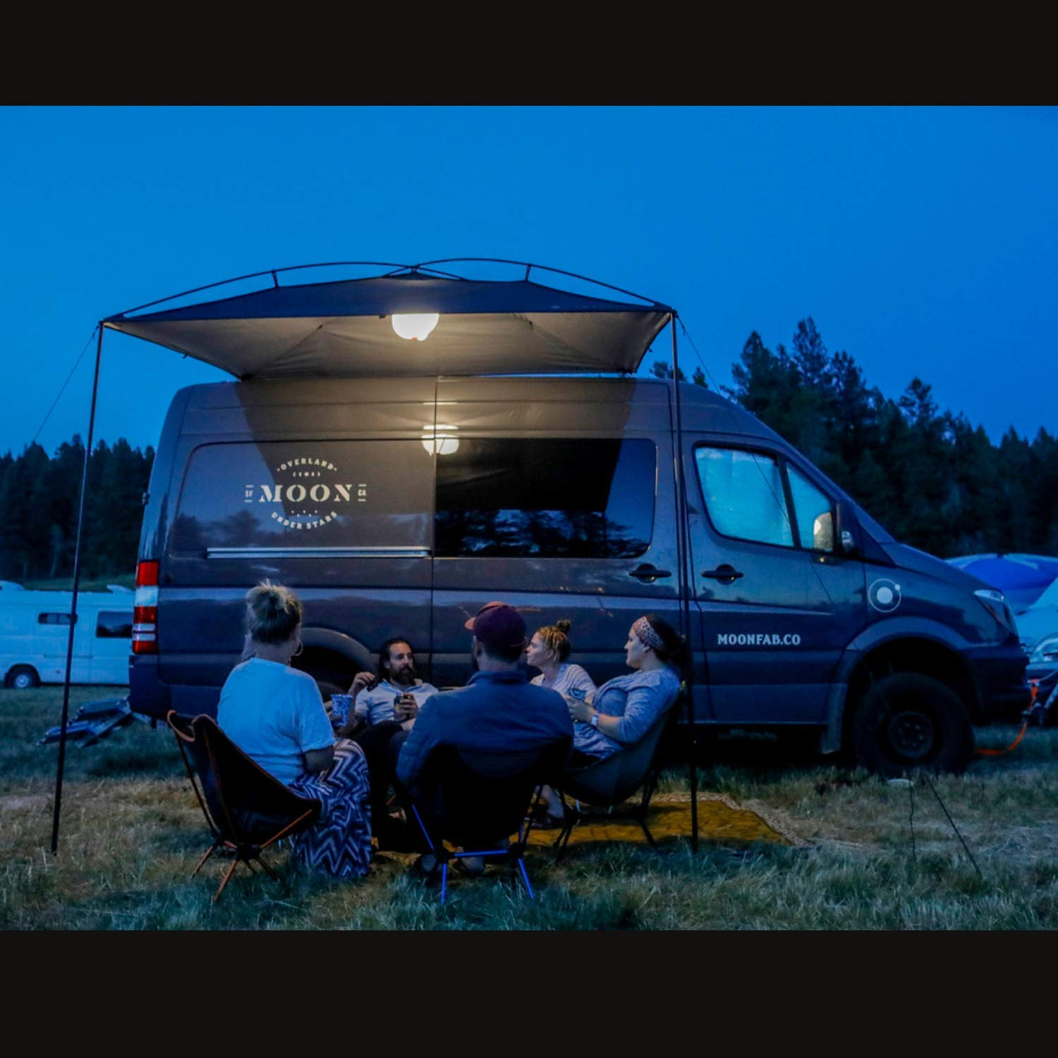 【Sports&Outdoors】Portable Vehicle Awning, Large 9' x 7' Shade Coverage for Trucks SUVs Vans Campers