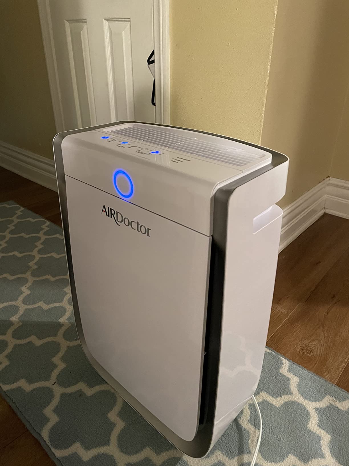 【Appliances】AIRDOCTOR AD3000 4-in-1 Air Purifier for Home and Large Rooms with UltraHEPA, Carbon & VOC Filters