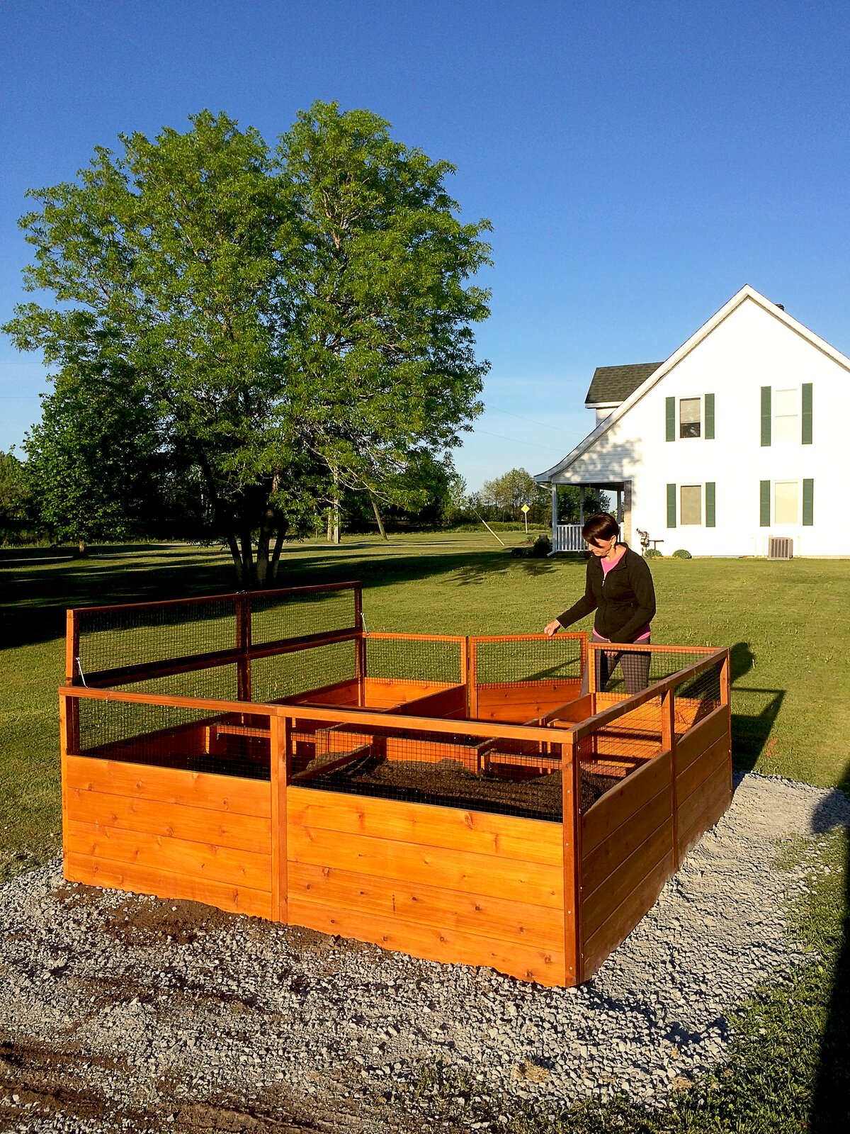 【Home&Garden】8x8 ft Cedar Garden in a Box