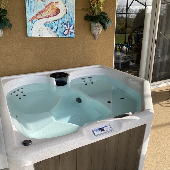 【Sports&Outdoors】Lifesmart Spas Sereno 4 - Person 22 - Jet Plug And Play Hot Tub with Ozonator
