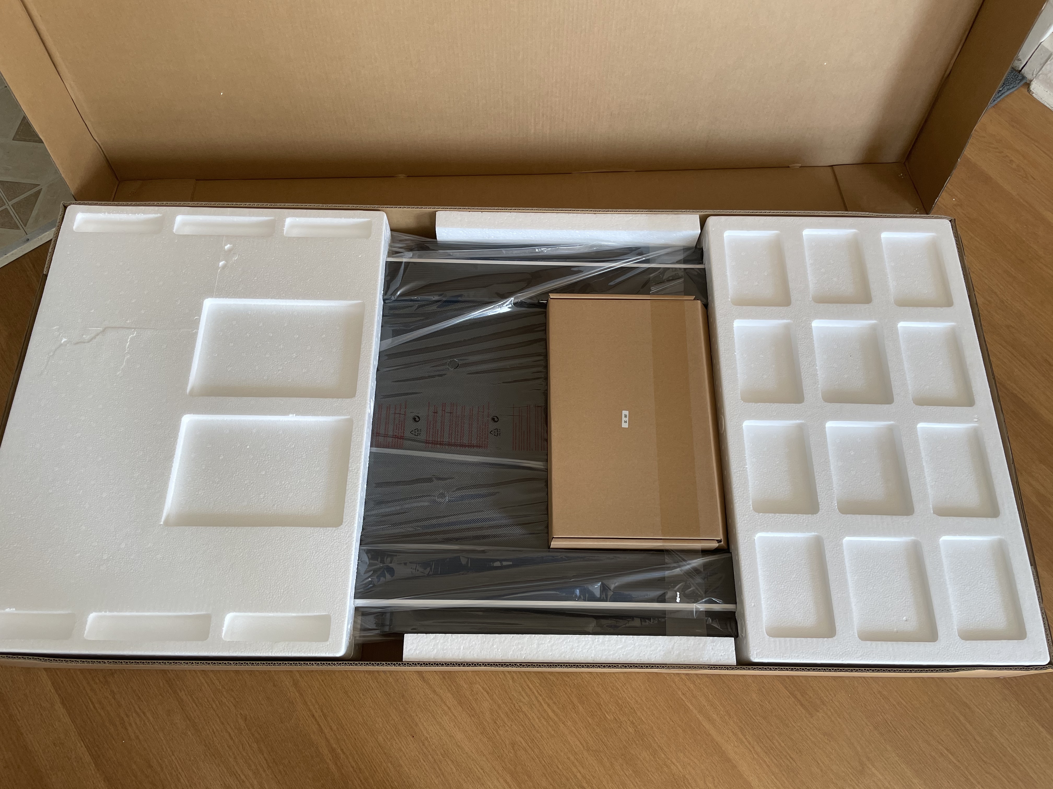 【Sports&Outdoors】ASUNA Premium Slim Folding Treadmill Running Machine with Speakers for Home Gyms