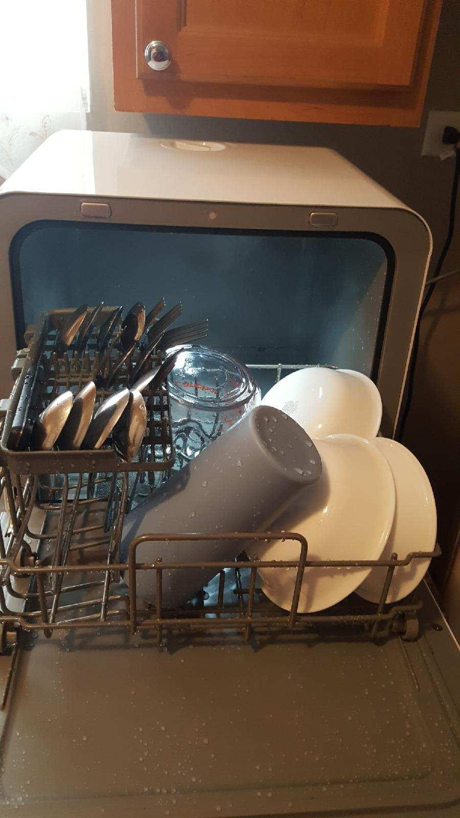 【Appliances】Farberware Complete Portable Countertop Dishwasher with 5-Liter Built-in Water Tank