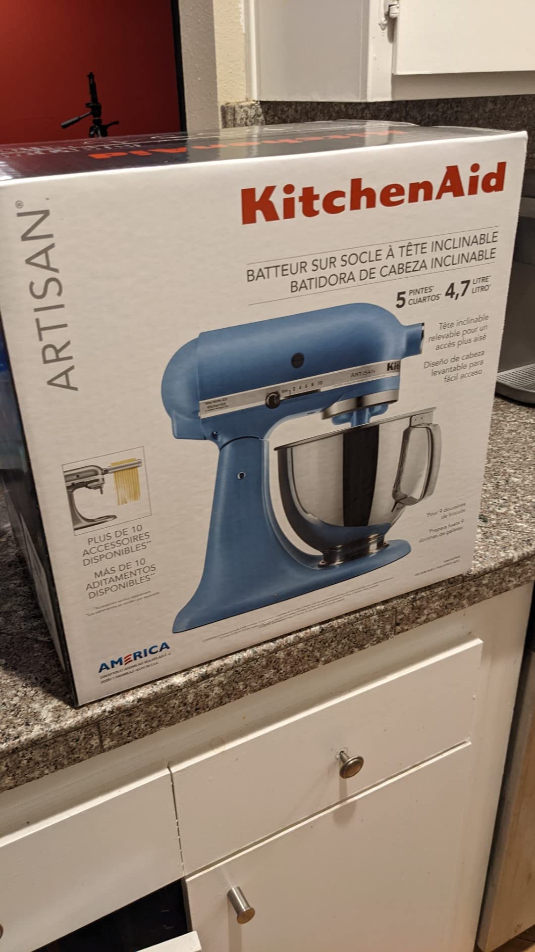 【Appliances】KitchenAid KSM150PSAQ Artisan Series 5-Qt. Stand Mixer with Pouring Shield - Aqua Sky