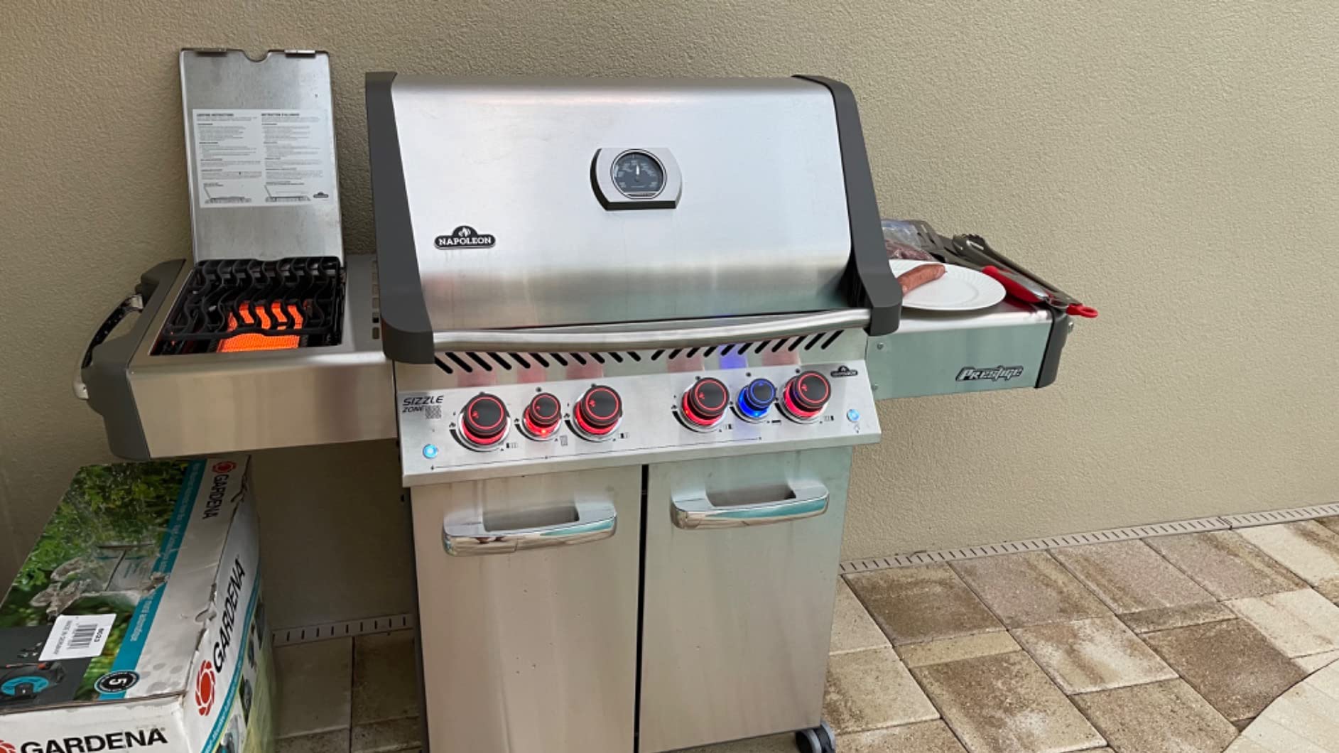 【Appliances】Napoleon P500RSIBPSS-3 Prestige 500 RSIB Propane Gas Grill, sq. in + Infrared Side & Rear Burner