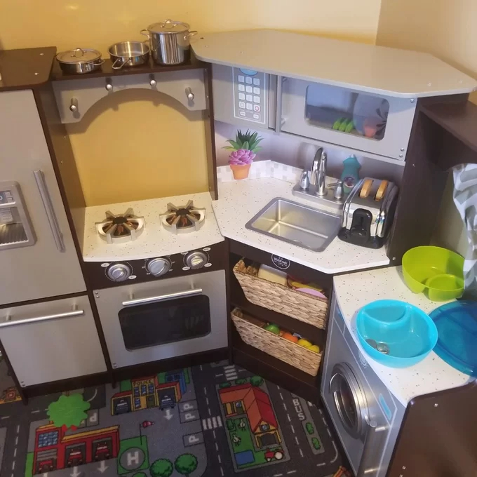 【Baby&Kids】Ultimate Corner Play Kitchen with Lights & Sounds, Espresso