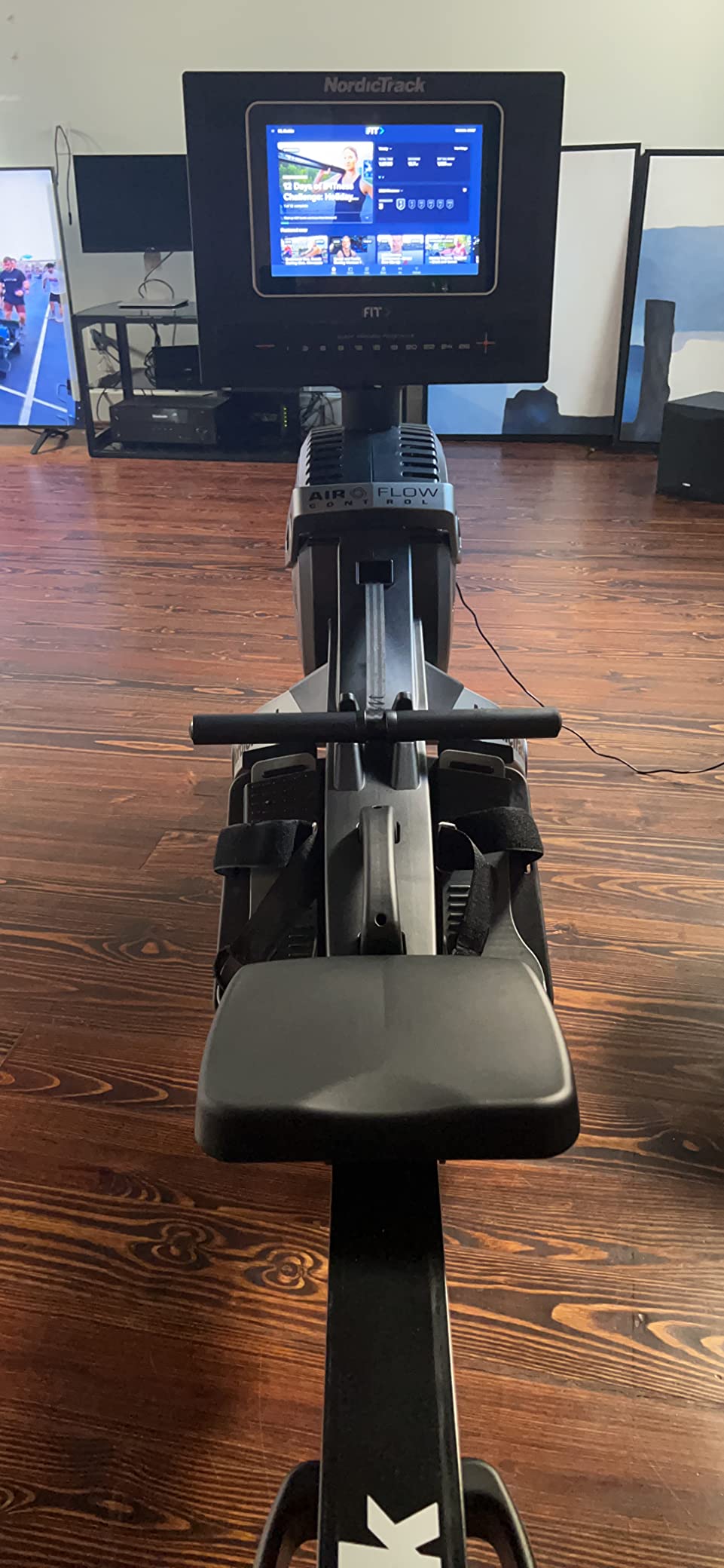 【Sports&Outdoors】NordicTrack Smart Rower with 10” HD Touchscreen and 30-Day iFIT Family Membership