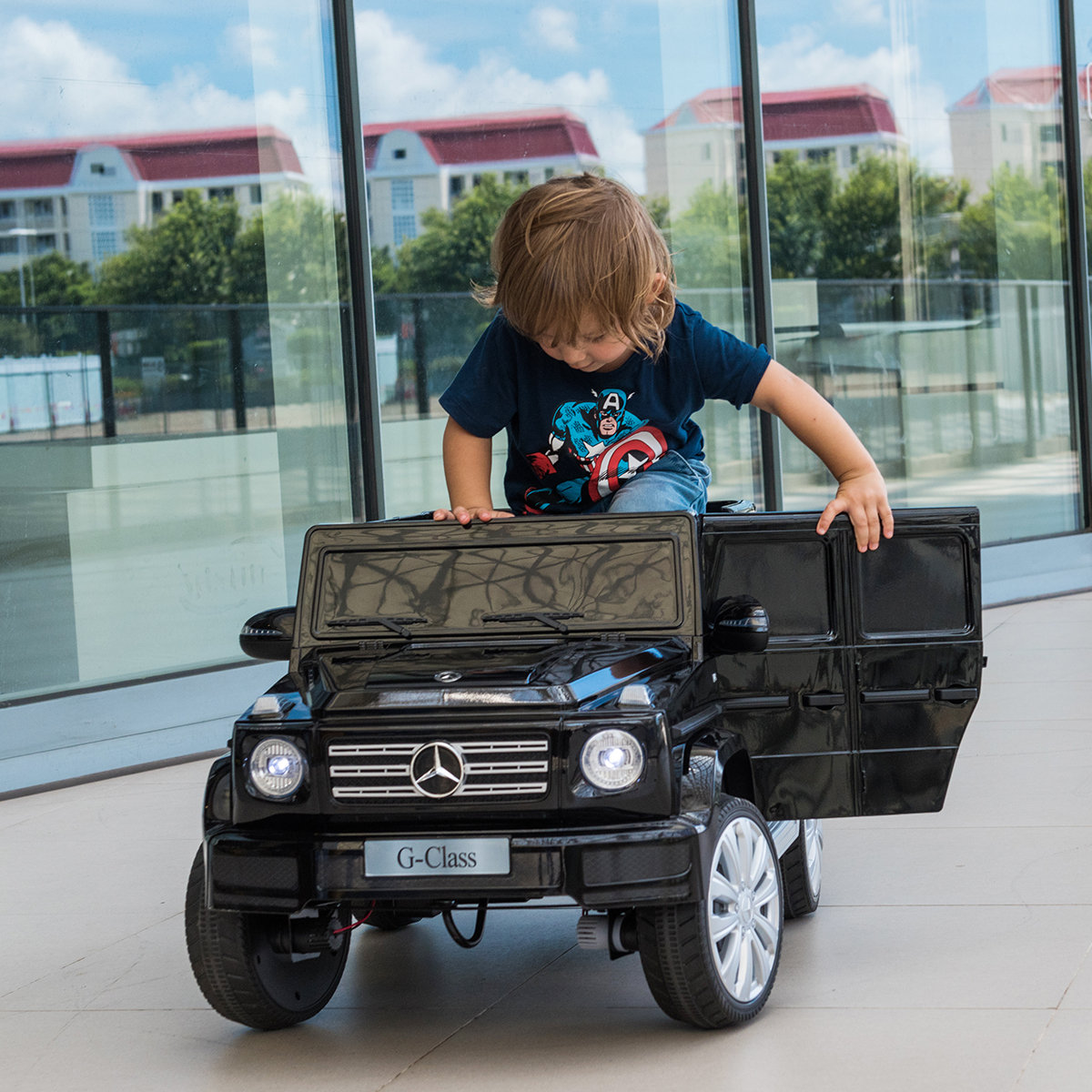 【Baby&Kids】12V Mercedes Benz G500 Licensed Kids Ride On SUV Car with Remote Control