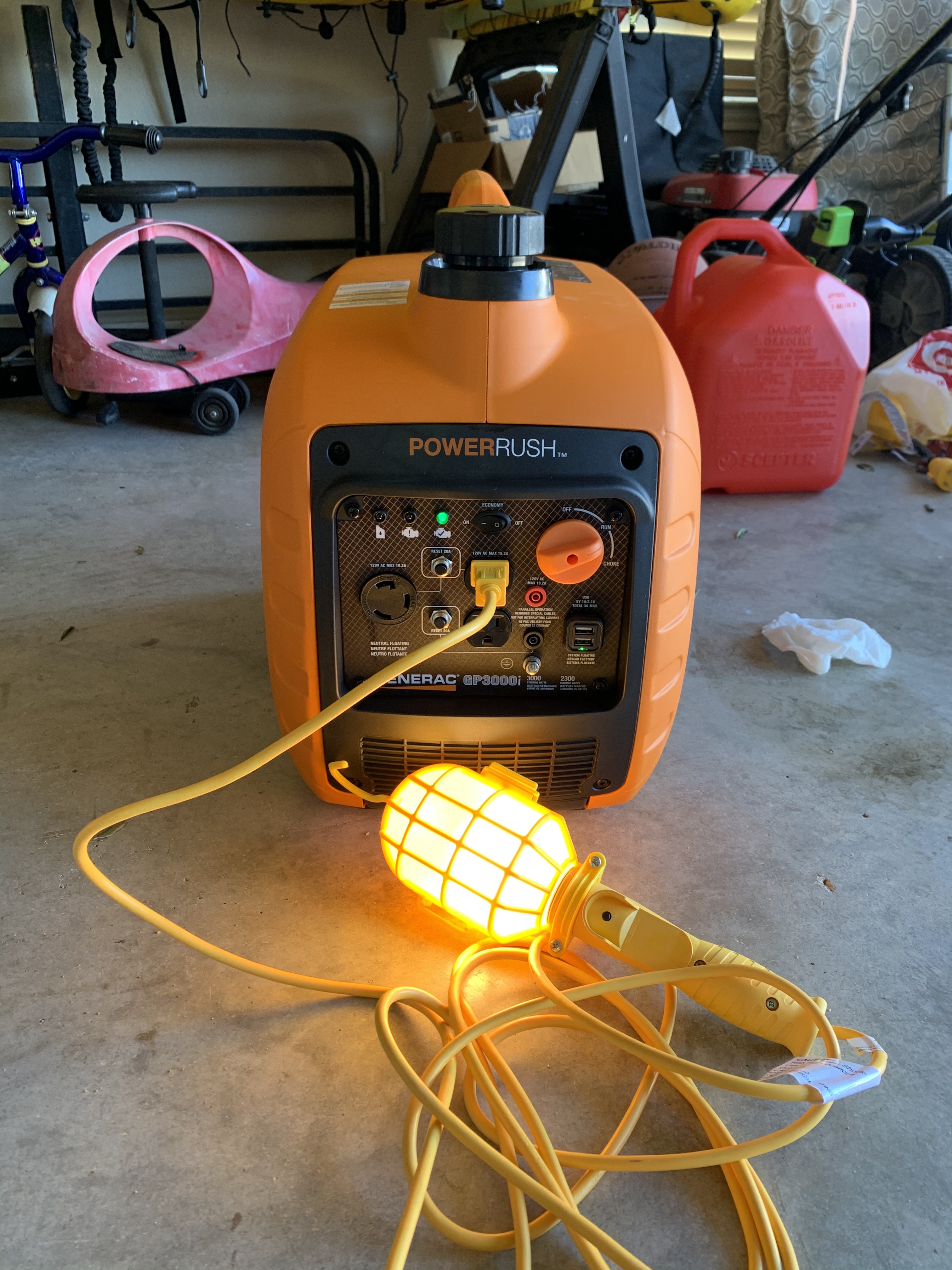 【Appliances】Generac 7127 IQ3500 3,500-Watt Gas-Powered Portable Generator, 50-State/CARB Compliant